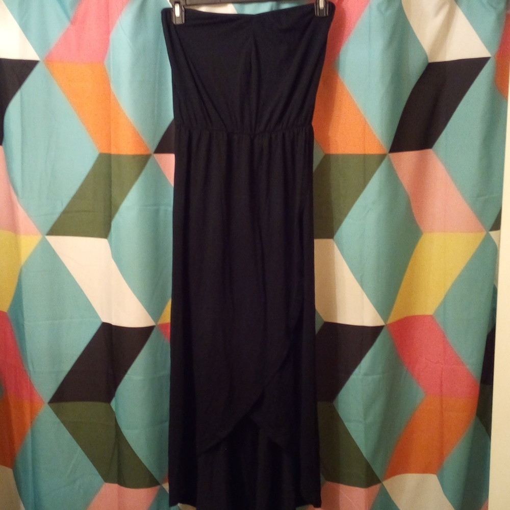 Threads 4 Thought Black strapless dress